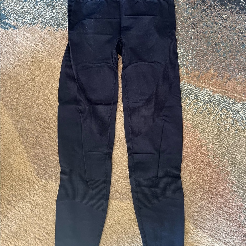 PINK Victoria's Secret Black Leggings